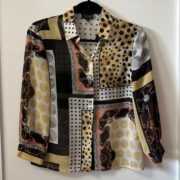 TOP SHOP Printed Dress Shirt in SMALL. - Picture 1 of 4